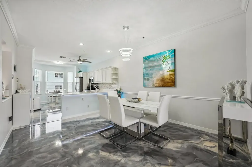 1061 Pinellas Bayway S St Petersburg FL 33715