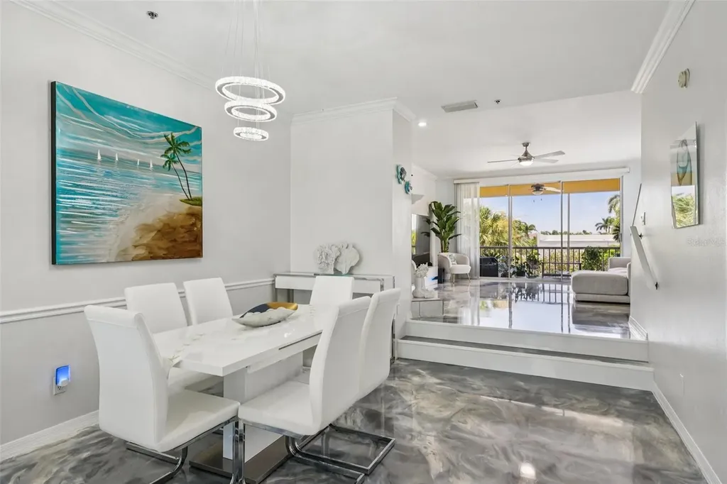 1061 Pinellas Bayway S St Petersburg FL 33715