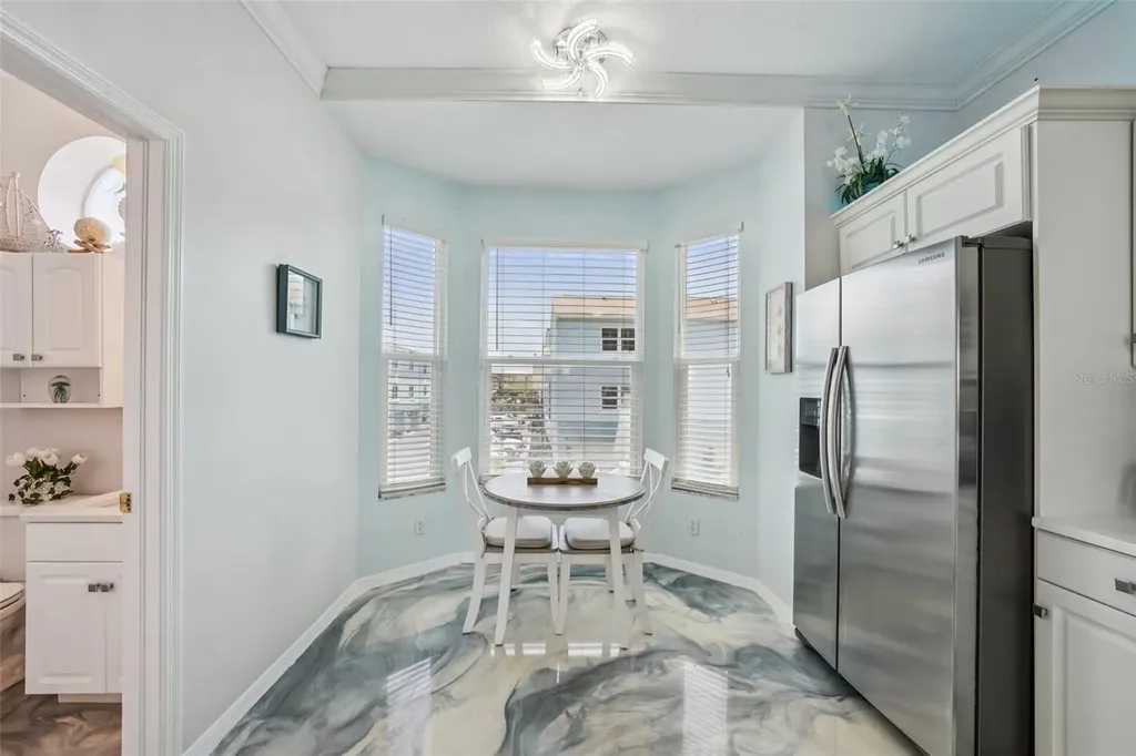 1061 Pinellas Bayway S St Petersburg FL 33715