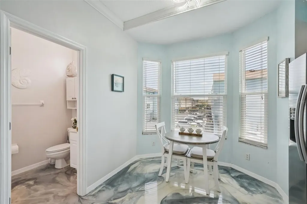 1061 Pinellas Bayway S St Petersburg FL 33715