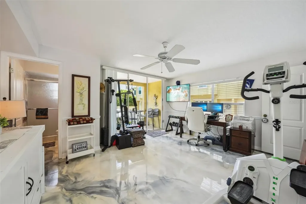 1061 Pinellas Bayway S St Petersburg FL 33715