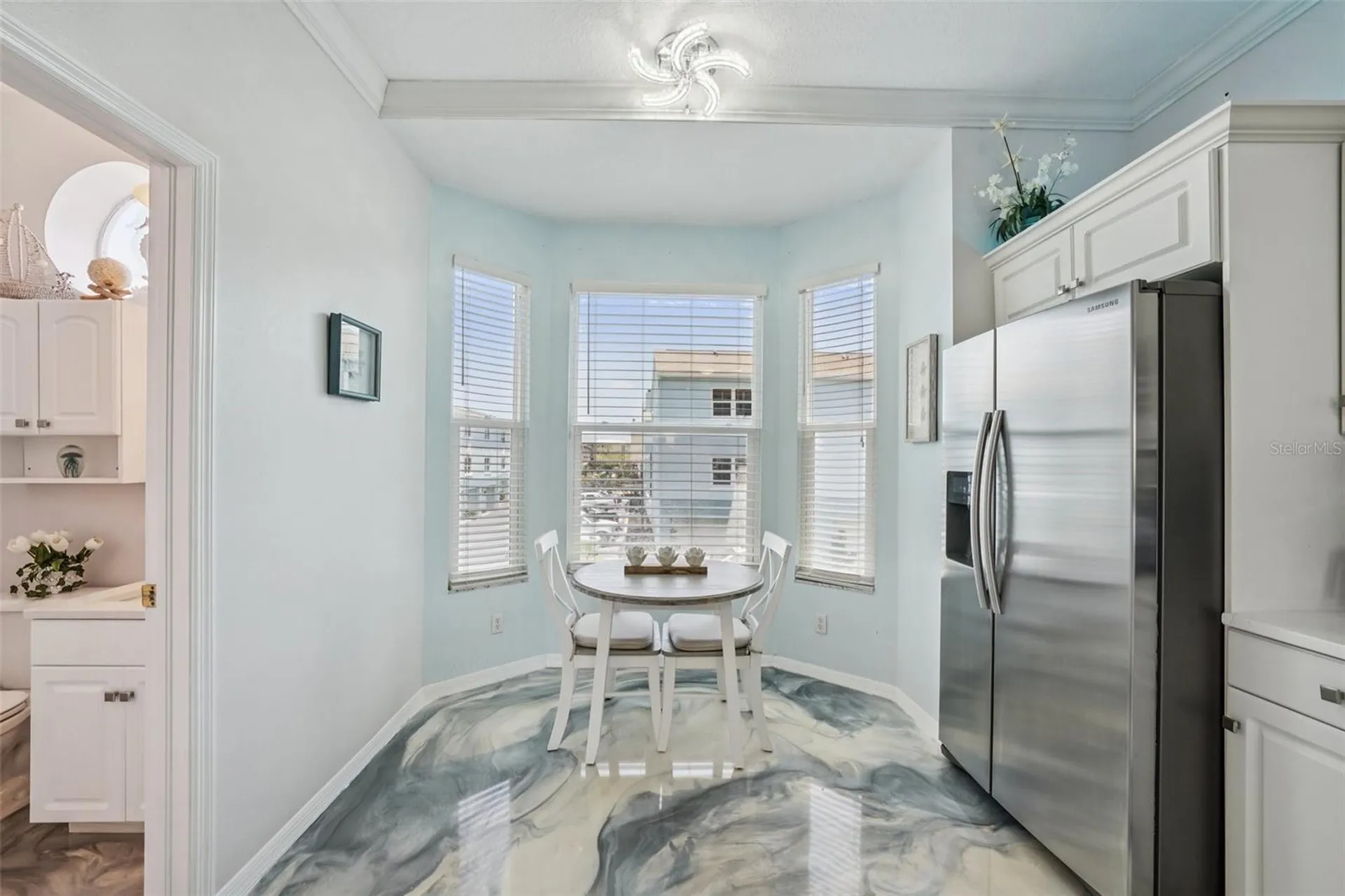 1061 Pinellas Bayway S St Petersburg FL 33715