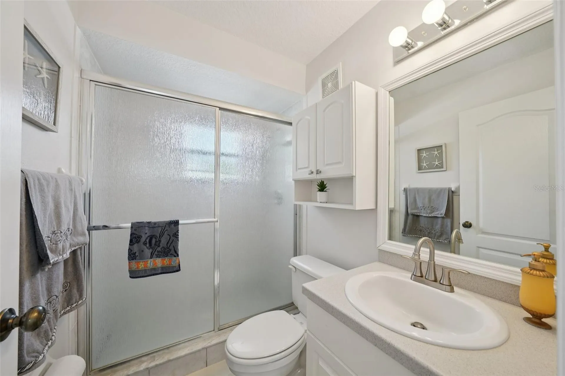 1061 Pinellas Bayway S St Petersburg FL 33715