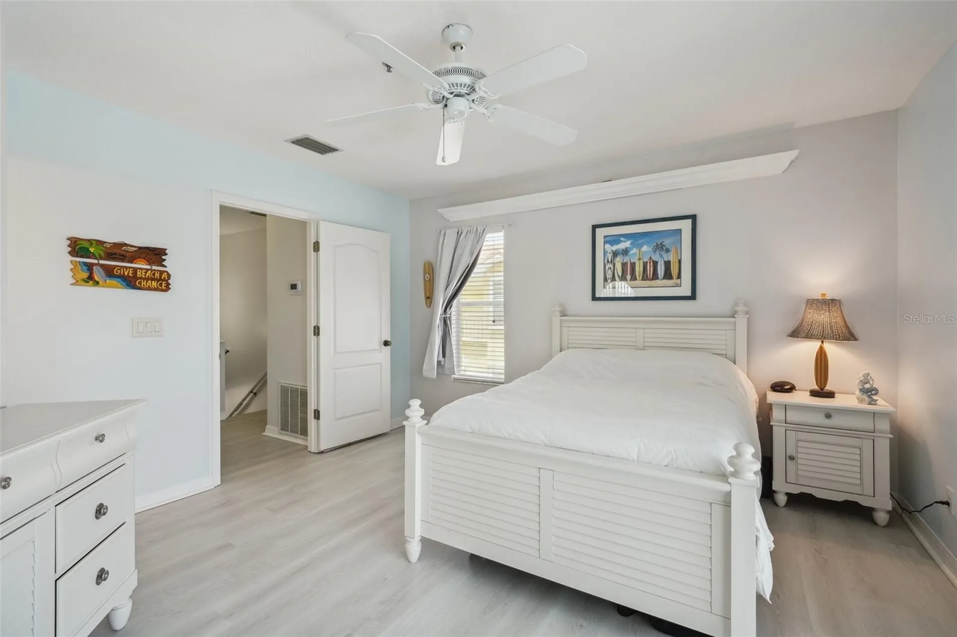 1061 Pinellas Bayway S St Petersburg FL 33715