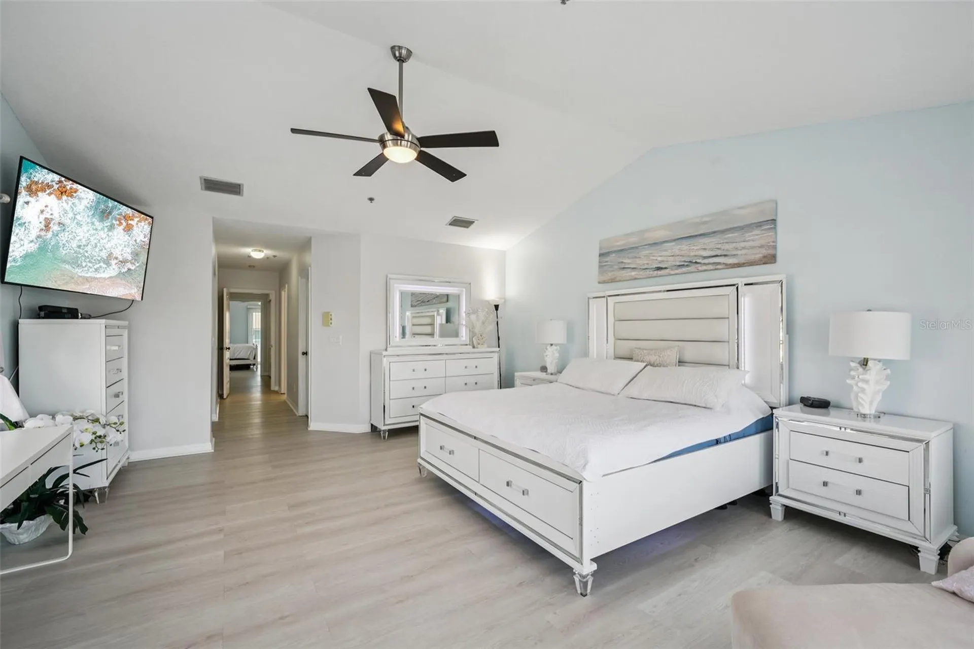 1061 Pinellas Bayway S St Petersburg FL 33715