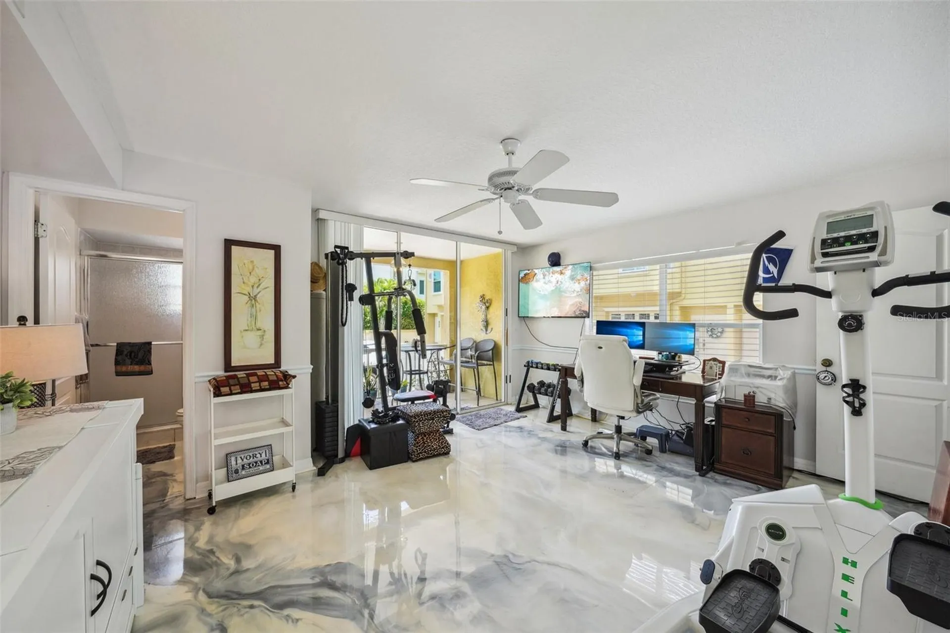 1061 Pinellas Bayway S St Petersburg FL 33715