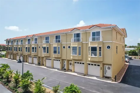 1061 Pinellas Bayway S St Petersburg FL 33715