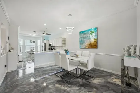 1061 Pinellas Bayway S St Petersburg FL 33715