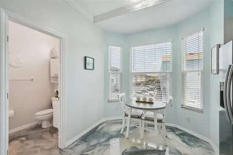 1061 Pinellas Bayway S St Petersburg FL 33715