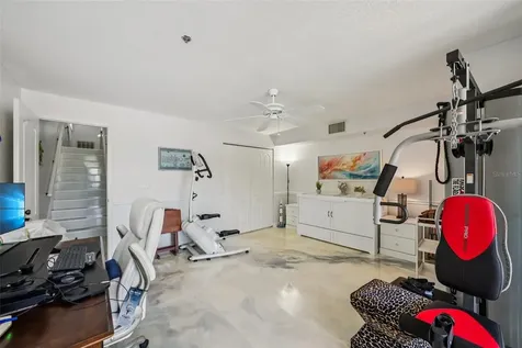 1061 Pinellas Bayway S St Petersburg FL 33715