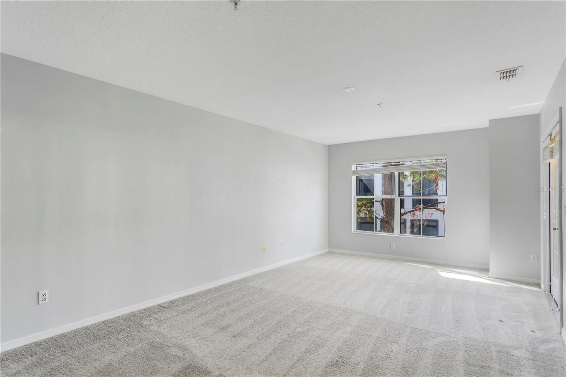 4940 Luge Lane Orlando FL 32839