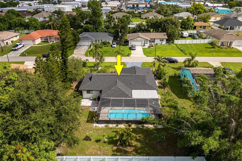 1432 SE 11th Street Cape Coral FL 33990