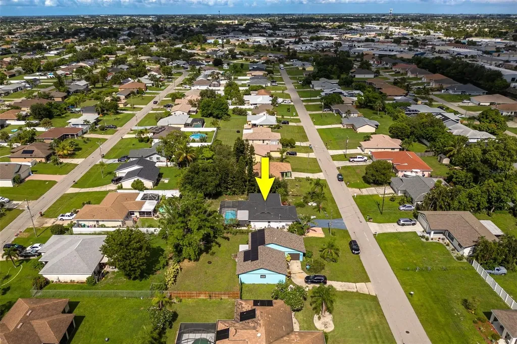 1432 SE 11th Street Cape Coral FL 33990