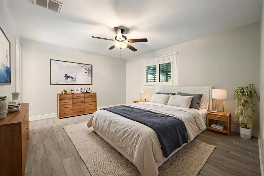 1432 SE 11th Street Cape Coral FL 33990