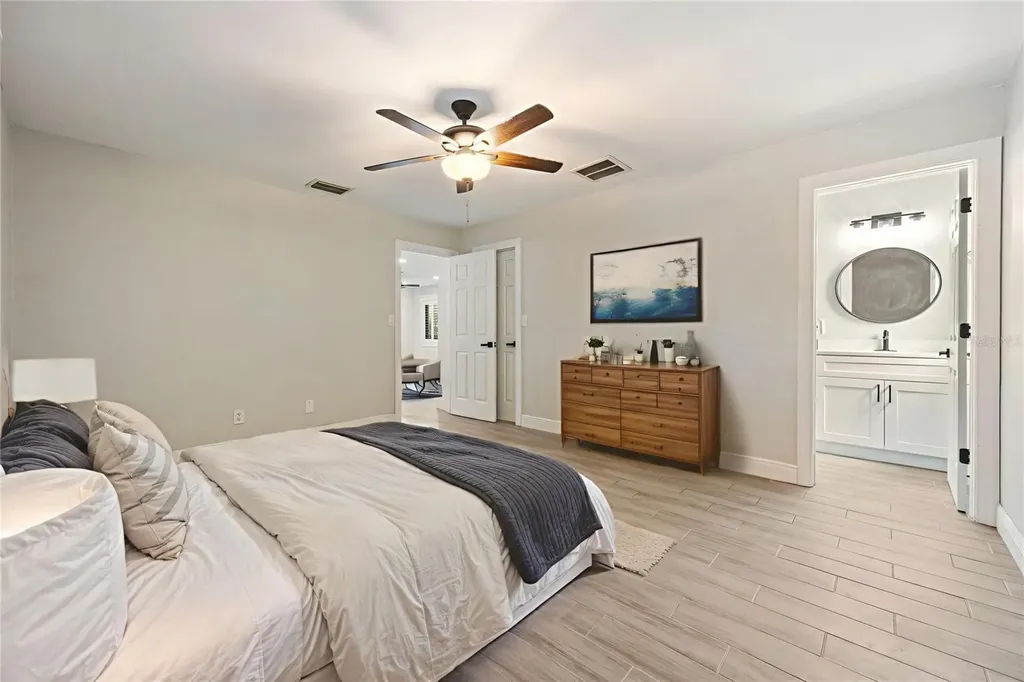 1432 SE 11th Street Cape Coral FL 33990