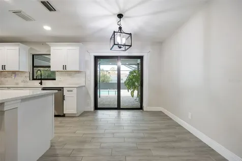 1432 SE 11th Street Cape Coral FL 33990