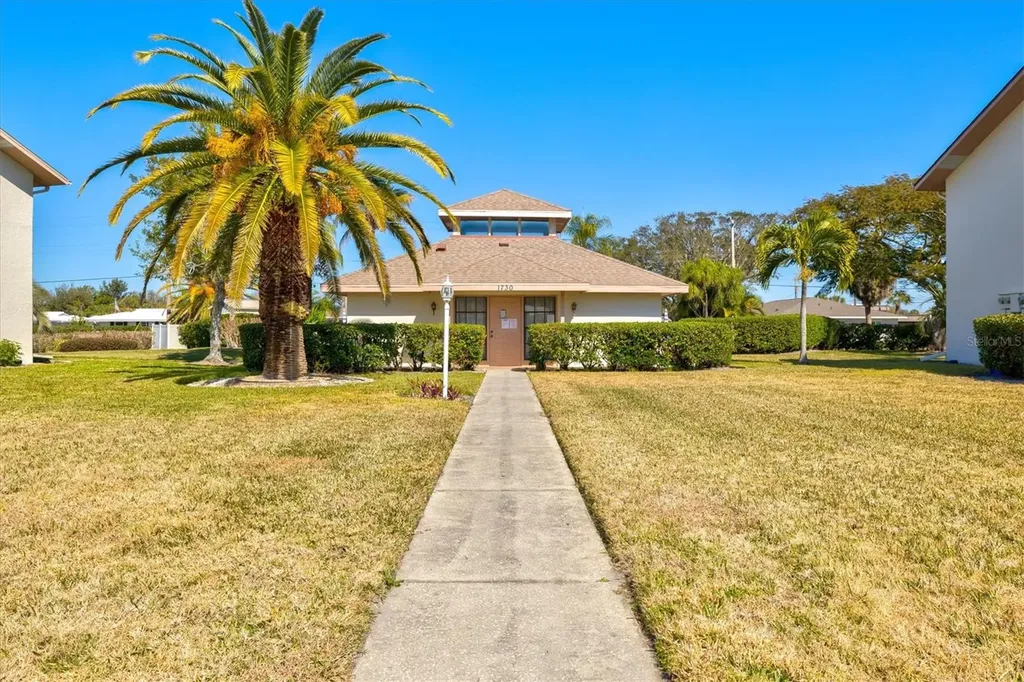 1770 Lake Place Venice FL 34293