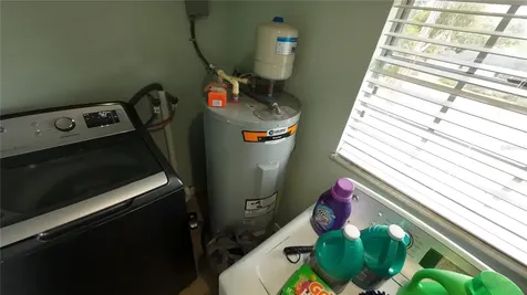 36845 Virginia Avenue Dade City FL 33523