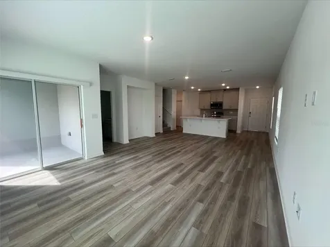 462 Thompson Village Avenue Apopka FL 32703