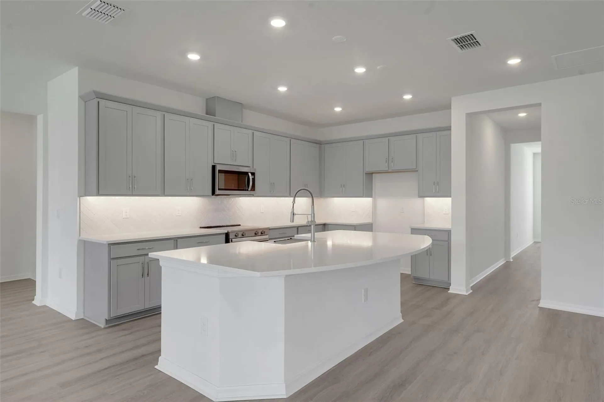 17417 Valleywood Parkway Land O Lakes FL 34638