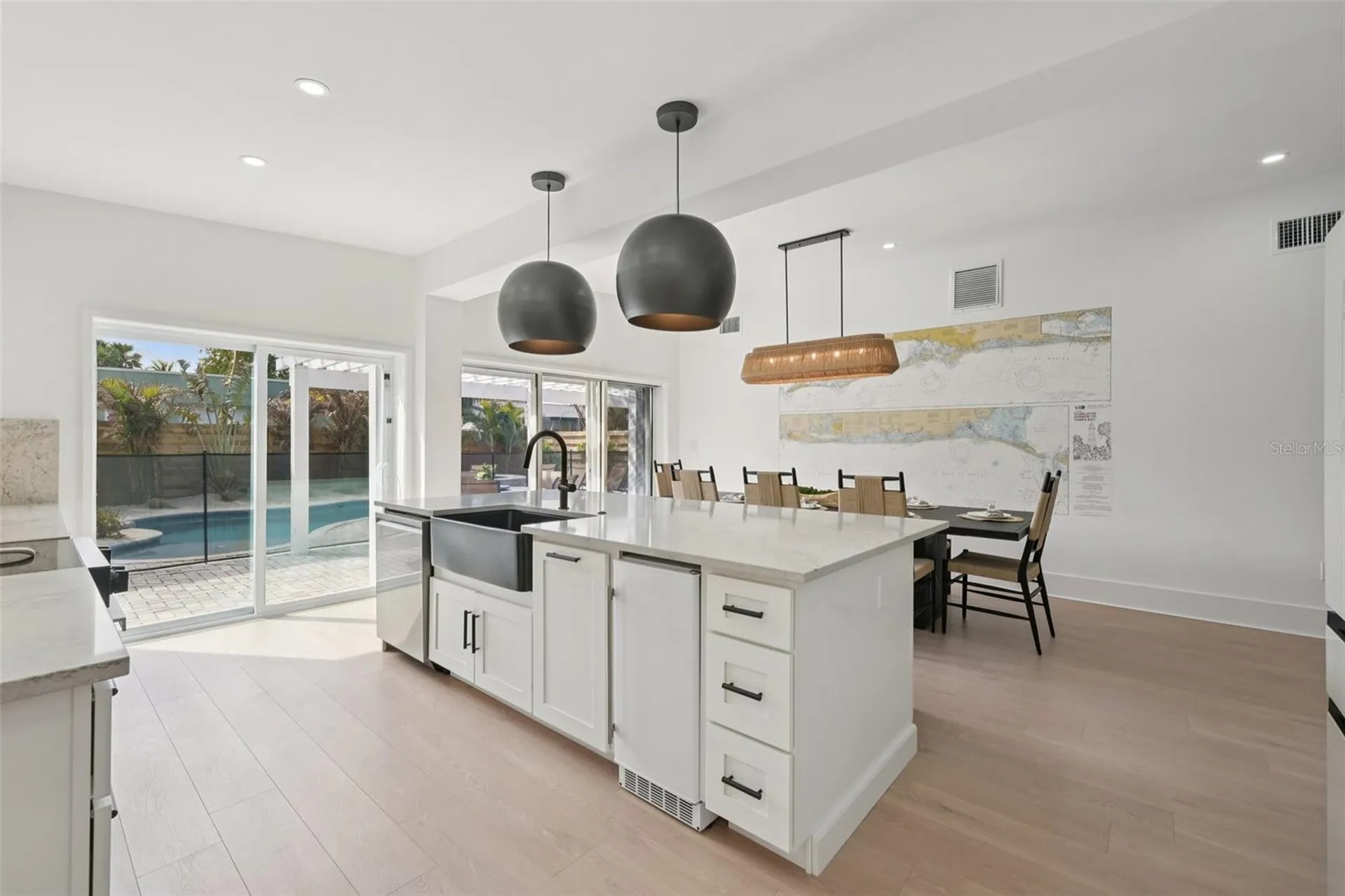 866 N Shore Drive Anna Maria FL 34216