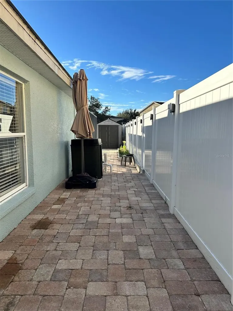 1838 Royal Ridge Drive Davenport FL 33896