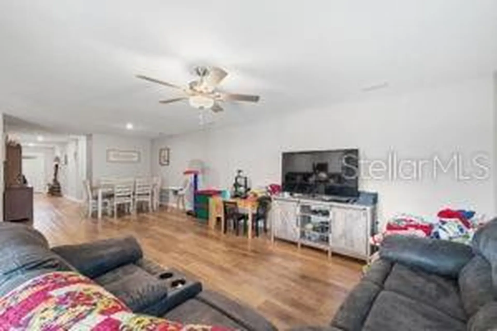 11014 Golden Warlber Brooksville FL 34613