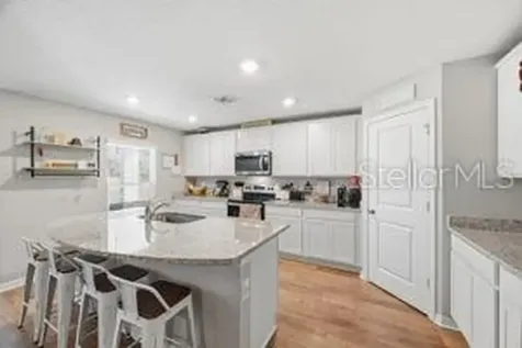 11014 Golden Warlber Brooksville FL 34613