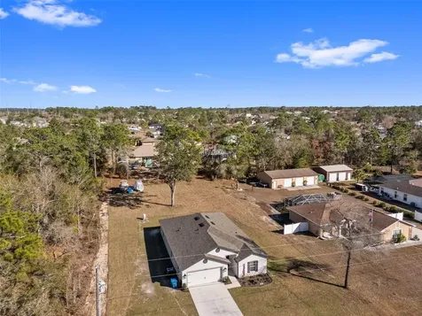 11014 Golden Warlber Brooksville FL 34613