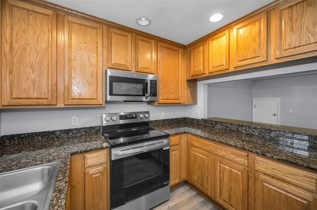 9614 Charlesberg Drive Tampa FL 33635