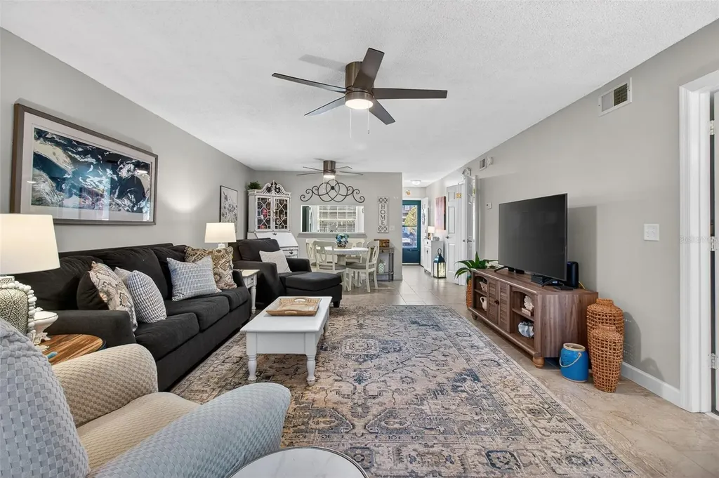 2150 Elm Street Dunedin FL 34698