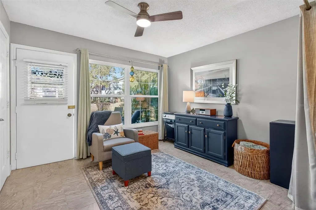 2150 Elm Street Dunedin FL 34698