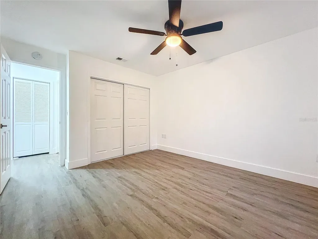 6233 Dewdrop Way Tampa FL 33617