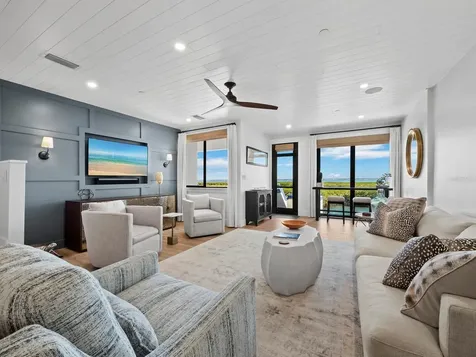 1918 Harbourside Drive Longboat Key FL 34228