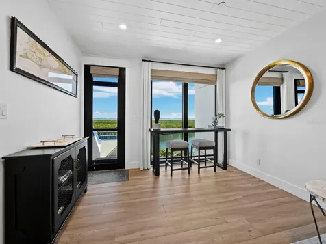 1918 Harbourside Drive Longboat Key FL 34228