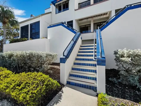 1918 Harbourside Drive Longboat Key FL 34228