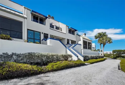 1918 Harbourside Drive Longboat Key FL 34228