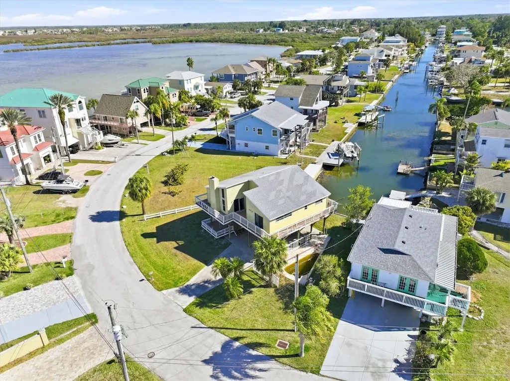 6420 Driftwood Drive Hudson FL 34667
