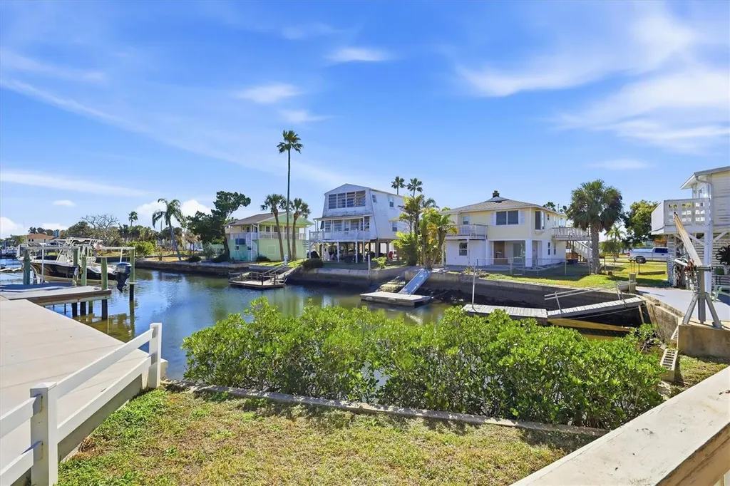 6420 Driftwood Drive Hudson FL 34667