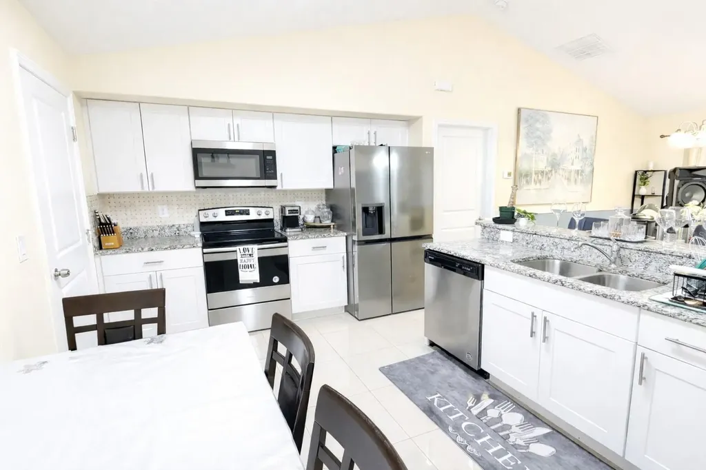 14220 Spring Hill Drive Spring Hill FL 34609