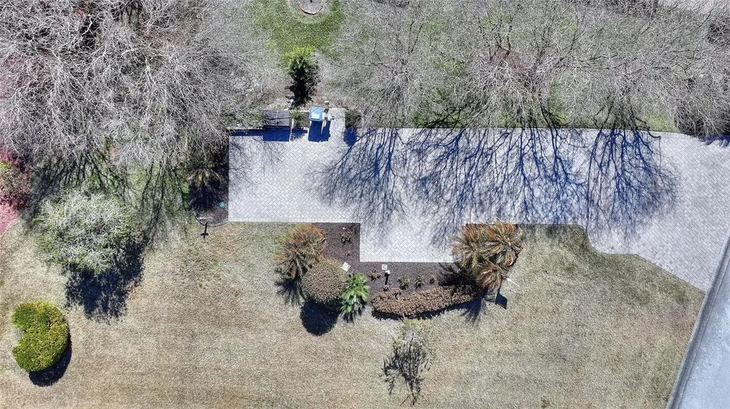 427 Travelers Drive Polk City FL 33868