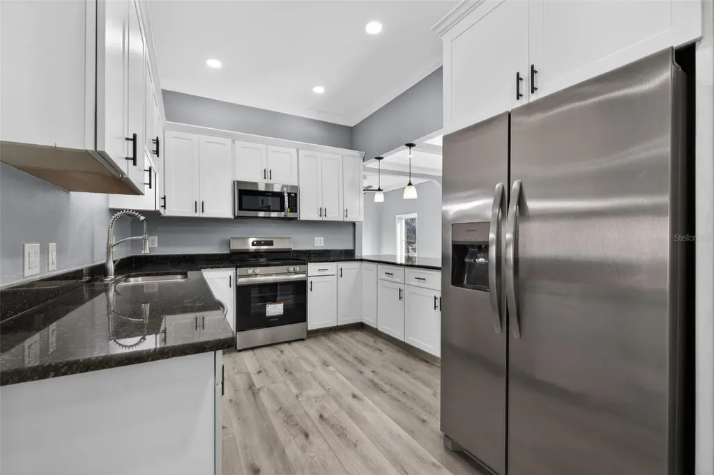 2835 W Shelton Avenue Tampa FL 33611