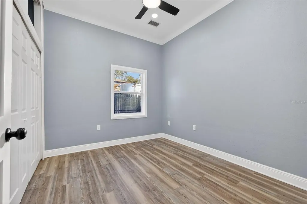 2835 W Shelton Avenue Tampa FL 33611