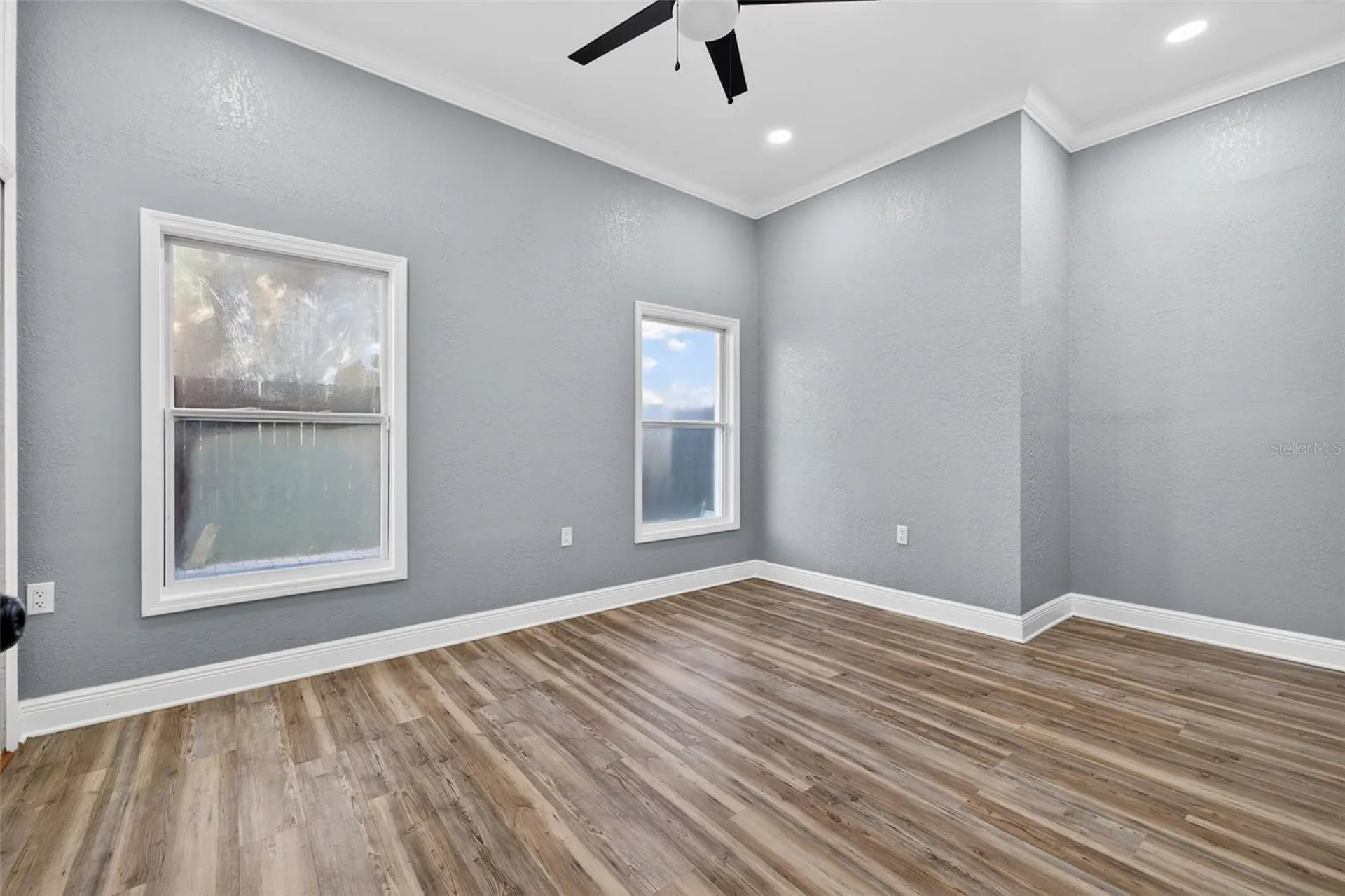 2835 W Shelton Avenue Tampa FL 33611