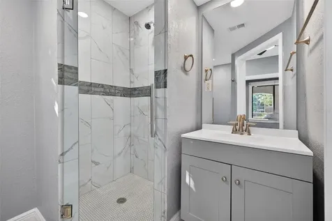 2835 W Shelton Avenue Tampa FL 33611