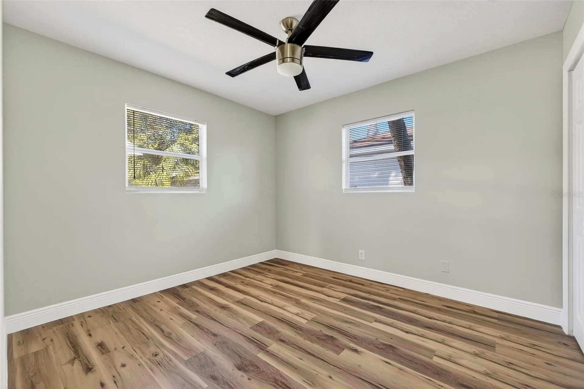 4063 2nd Avenue S St Petersburg FL 33711