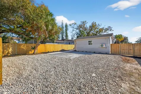 4063 2nd Avenue S St Petersburg FL 33711