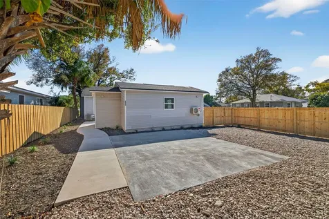 4063 2nd Avenue S St Petersburg FL 33711