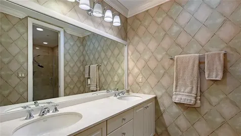 235 Cocoanut Avenue Sarasota FL 34236