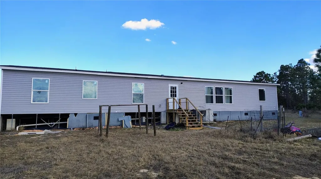 15971 SE 108th Loop Ocklawaha FL 32179